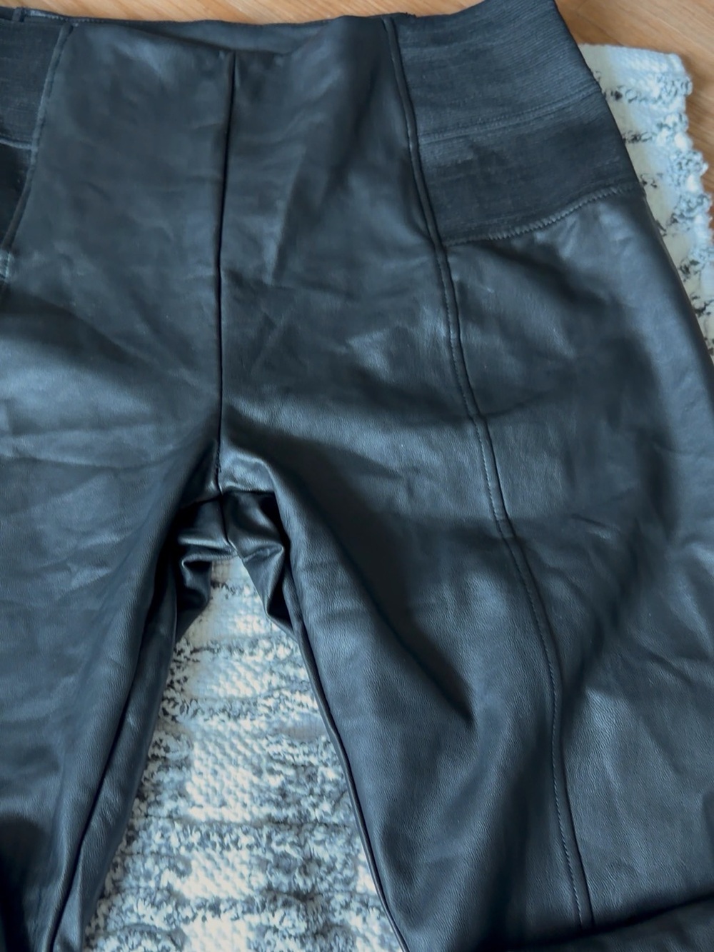 High-Rise Black Faux Leather Leggings with Stretch Waistband - Picture 3 of 6